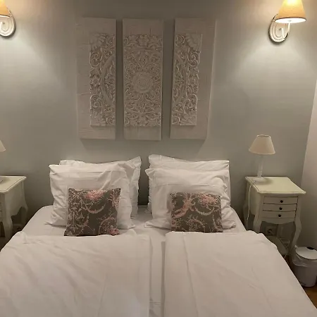 Lägenhet Petit Trianon-etoile Paris