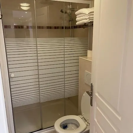 Lägenhet Petit Trianon-etoile *