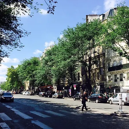 Petit Trianon-etoile Lägenhet